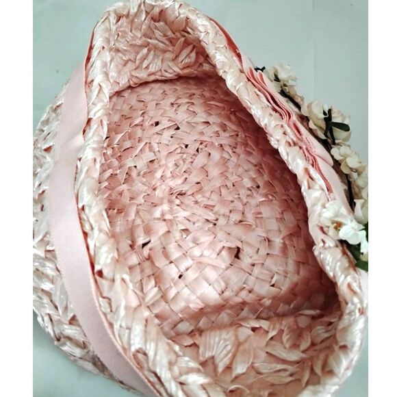 Vintage 1960s Pink Cellophane Straw Pillbox Hat with Floral Trim - Picture 5 of 5